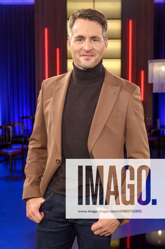 Alexander Klaws bei der Aufzeichnung der WDR-Talkshow Kölner Treff im WDR Studio BS 3. Köln