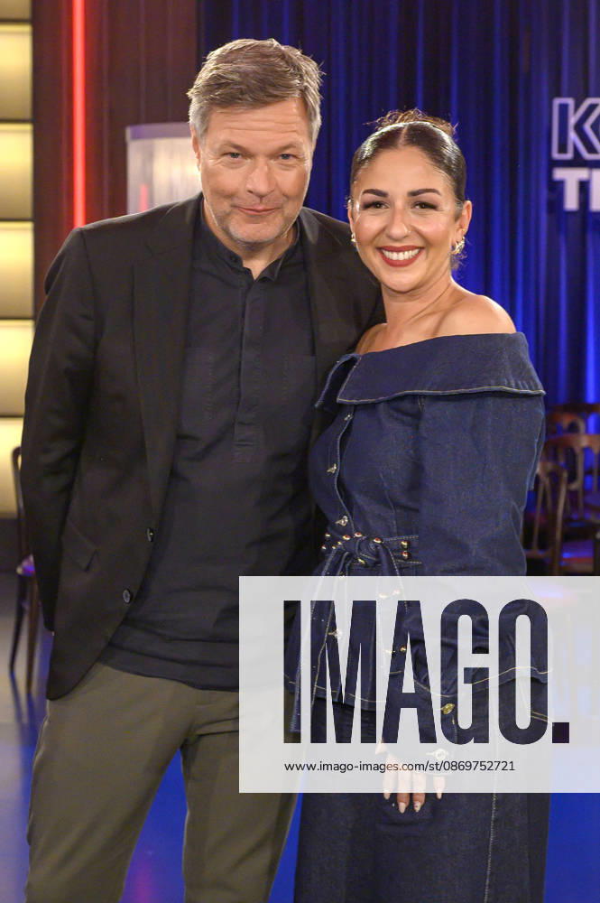 Robert Habeck und Tülin Sezgin bei der Aufzeichnung der WDR-Talkshow Kölner Treff im WDR Studio BS 3. Köln