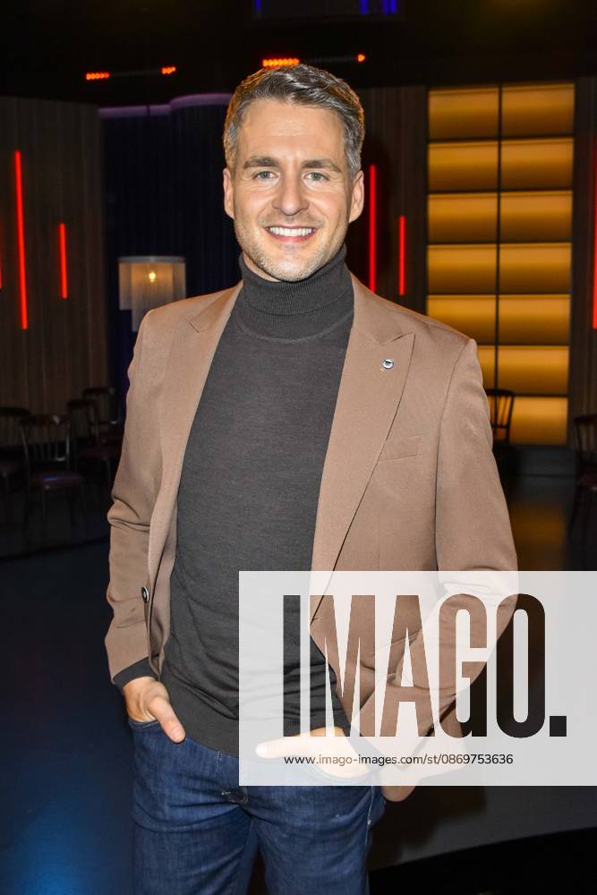 ABB KOELNERTREFF- Alexander Klaws Saenger zu Gast in der WDR Talkshow Koelner Treff aus dem Studio Boecklemuend am 16.10.2026 in Koeln Hamburg Deutschland