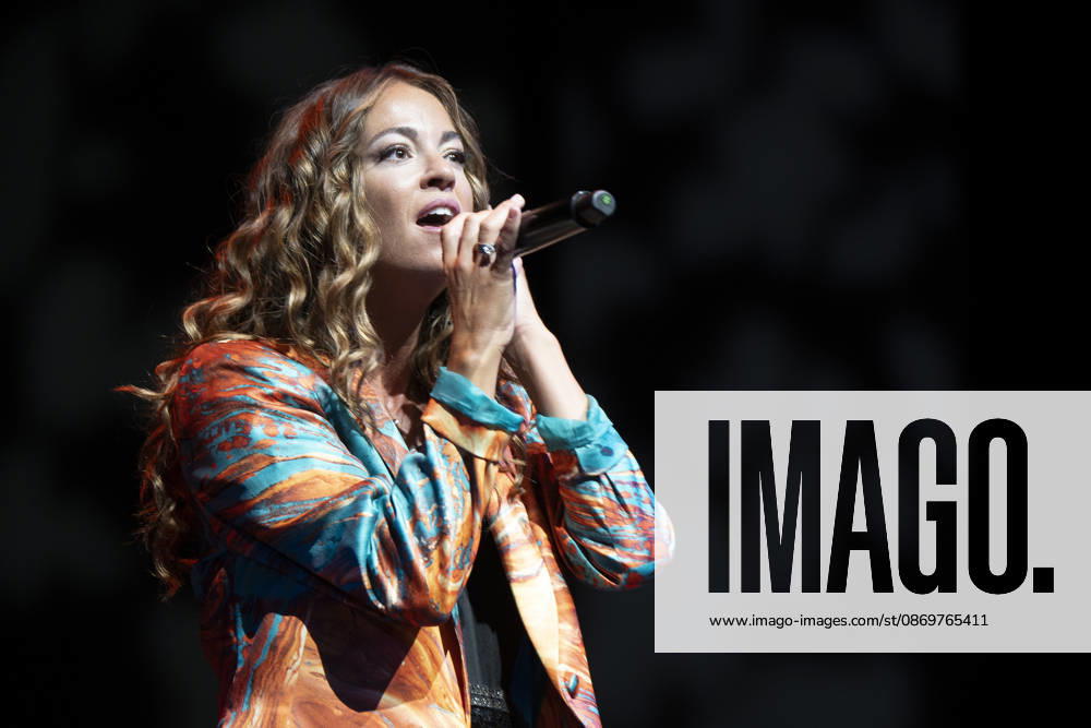 Singer Sofia Ellar performs during a concert at the Plaza de Espana in Madrid. Madrid Spain - ZUMAs197 20261017_aaa_s197_102