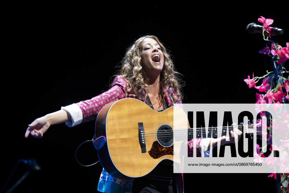 Singer Sofia Ellar performs during a concert at the Plaza de Espana in Madrid. Madrid Spain - ZUMAs197 20261017_aaa_s197_115