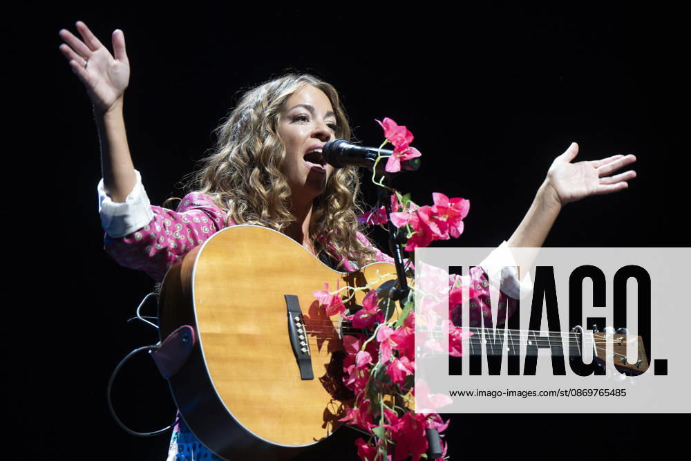 Singer Sofia Ellar performs during a concert at the Plaza de Espana in Madrid. Madrid Spain - ZUMAs197 20261017_aaa_s197_130