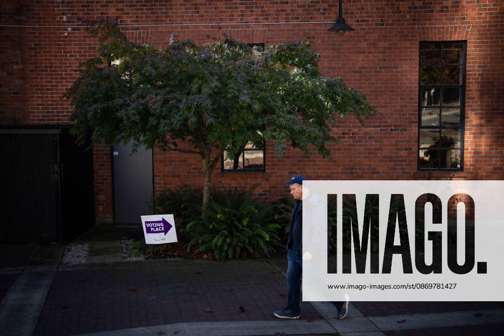 A man walks away from a polling station in Vancouver, on Saturday Oct. 17, 2026. British Columbians are heading to the polls to cast their votes in municipal elections being held across the province. Port Moody CANADA - ZUMAc35_ 20261017_zaf_c35_011
