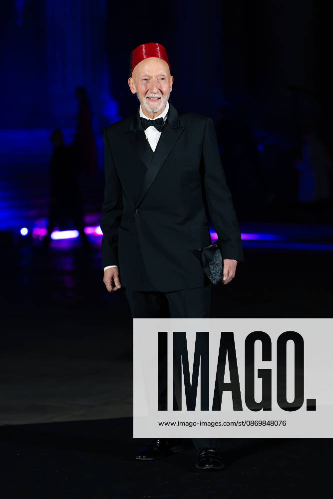 The British Museum Ball 2026 - Arrival Stephen Jones attends The British Museum Ball 2026 on October 17, 2026 in London, England., Credit:Lounis Tiar Avalon United Kingdom, London, British Museum