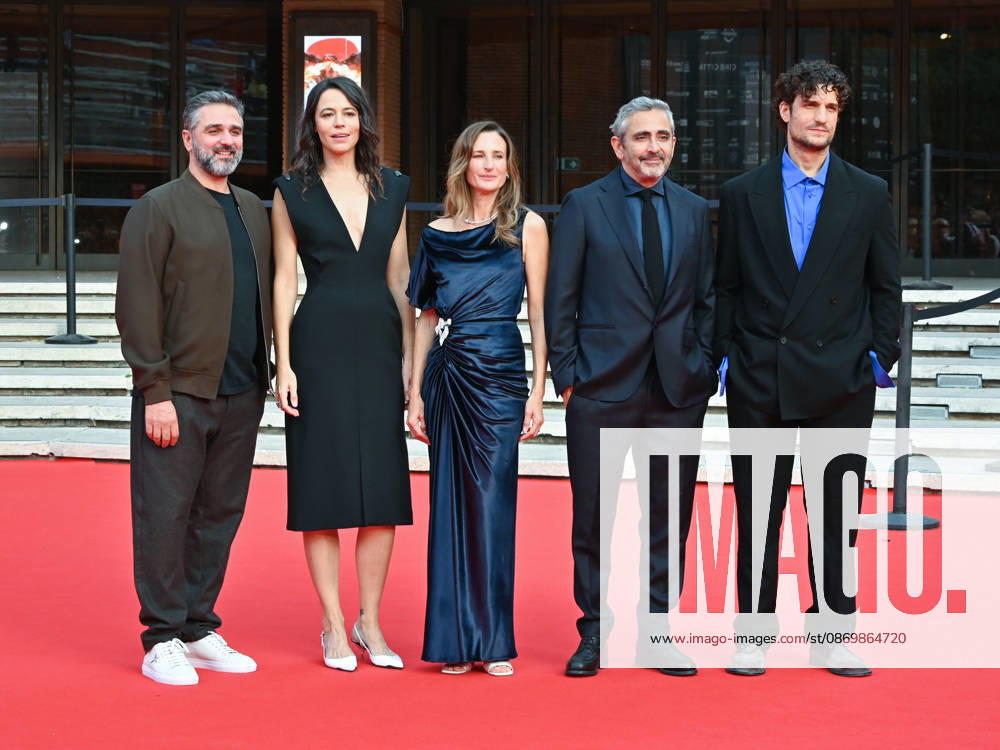 Louis Garrel, Camille Cottin, Eric Toledano, Olivier Nakache and Giorgia Sinicomi attend the Just Une Illusion red carpet cast film during the Roma Film Festival 2026 at Auditorium Parco della Musica Ennio Morricone. Roma Italy - ZUMAs197 20261018_aaa_s197_056