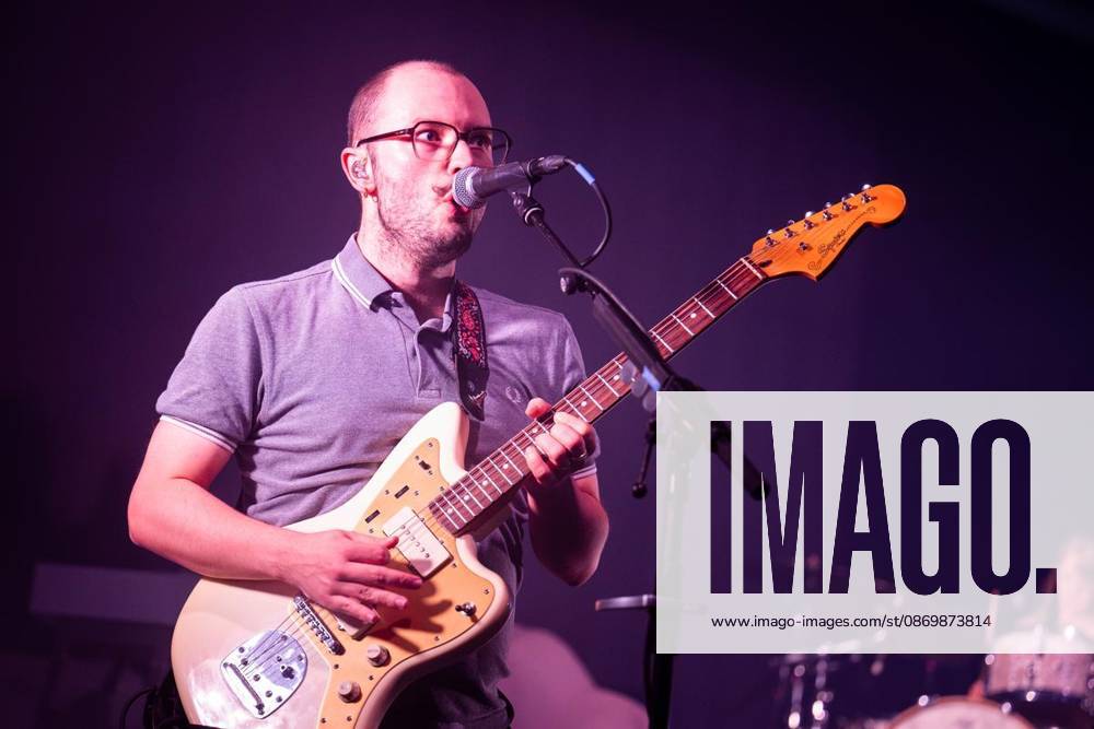 Die Band Das Lumpenpack während eines Konzerts in der Turbinenhalle, am 18.10.2026 in Oberhausen. Deutschland Oberhausen