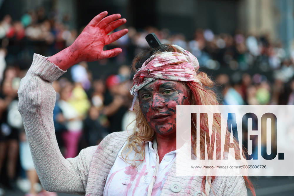Thousands join annual Zombie Walk in Mexico City MEXICO CITY, MEXICO - OCTOBER 18: A person in costume takes part in the annual Zombie Walk along the streets of the historic center in Mexico City, Mexico, on October 18, 2026. Thousands of people dressed as zombies and horror movie characters gather for the event, which is held annually in major cities around the world. Daniel Cardenas Anadolu Mexico City Mexico. Editorial use only. Please get in touch for any other usage.