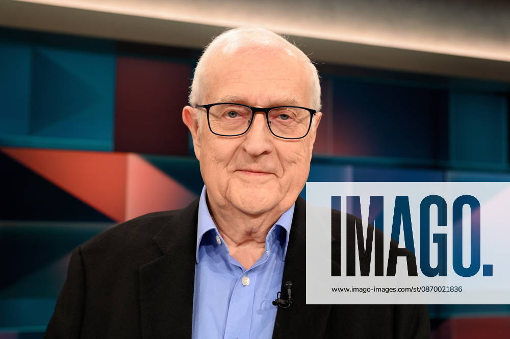 Ex Politiker Rainer Brüderle, FDP, Präsident Bund der Steuerzahler Rheinland-Pfalz und Bundeswirtschaftsminister a.D. zu Gast in der ARD Talkshow Hart aber Fair mit dem Thema Lehrer, Polizisten, Verwaltung: Wozu brauchen wir noch Beamte?