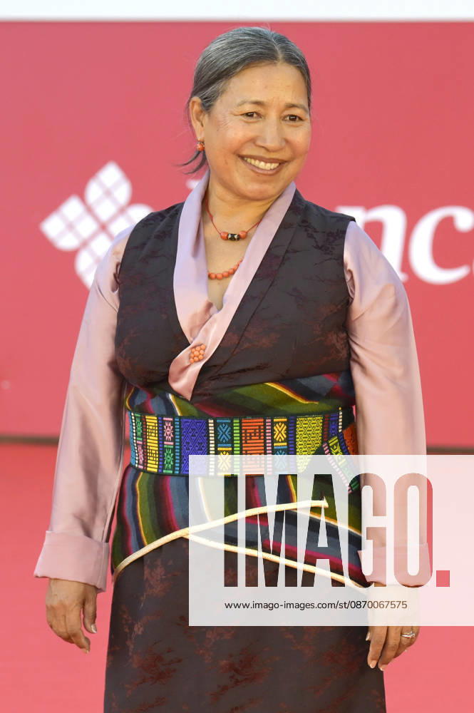 Kunzum Thakuri bei der Premiere des Dokumentarfilms Mustang auf dem 21. Internationalen Filmfestival von Rom Festa del Cinema di Roma 2026 im Auditorium Parco della Musica. Rom