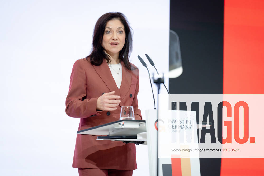 Invest in Germany Summit, Berlin, ESMT Invest in Germany Summit, Berlin, ESMT, Katherina Reiche, Bundeswirtschaftsministerin Berlin Berlin GER