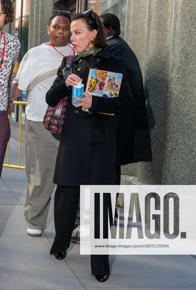 Debi Mazar Seen at ABC Studios NEW YORK, NY - OCTOBER 20: Debi Mazar seen at ABC Studios on October 20, 2026 in New York City. Credit: Camara Porter AdMedia New York City New York USA