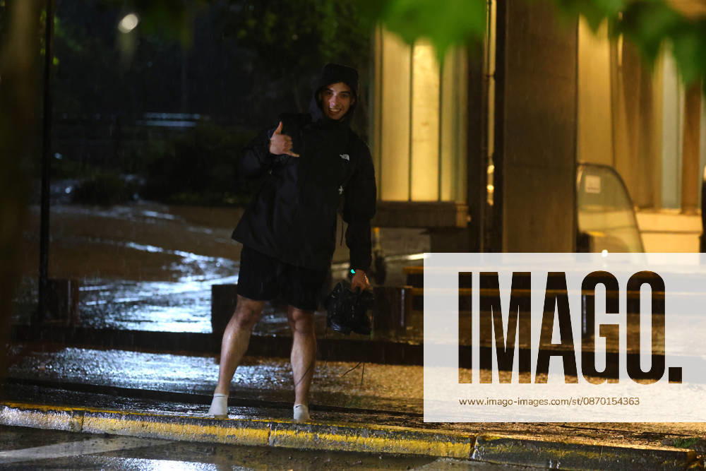 Santiago, October 20, 2026: A flooded street at the intersection of Camino el Alba and Apoquindo during the storm affecting the metropolitan region. Jonnathan Oyarzun, Aton Chile, Santiago, Chile. Aton 1201265
