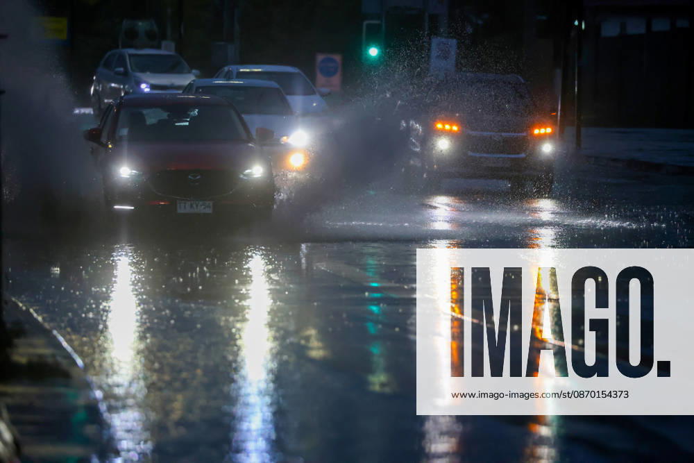 Flooding at the intersection of Americo Vespucio and Principe de Gales during the storm front affecting the metropolitan region Jonnathan Oyarzun Aton Chile, Santiago, Chile Aton 1201257