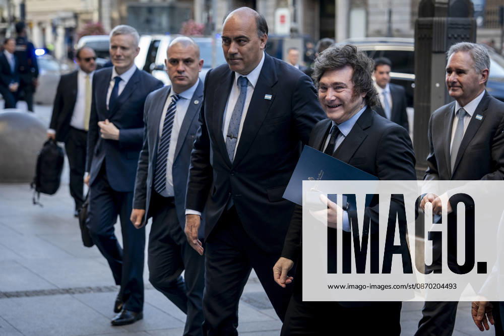 Milei Attends a Breakfast Briefing The President of the Argentine Republic, Javier Milei, attends a breakfast briefing hosted by Fórum Europa at the Real Casino Gran Círculo in Madrid on October 21, 2026, in Madrid, Spain, October 21, 2026, A Pé Spain