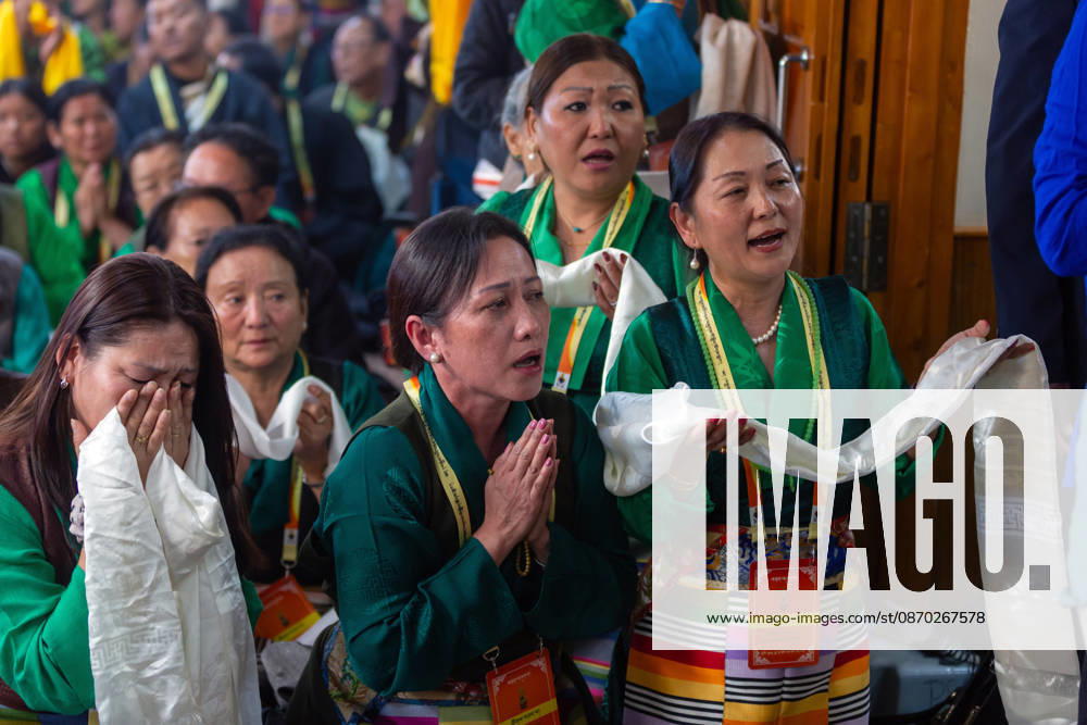 Exiled Tibetans during a Long Life Prayer offered to Tibetan Spiritual Leader the Dalai Lama by TIPA, Norbulingka Institute and Nepal Tibetan Lhamo Association at Tsuglakhang Temple, Mcleodganj, Dharamshala on Wednesday. Dharamshala India - ZUMAb235 20261021_zip_b235_005
