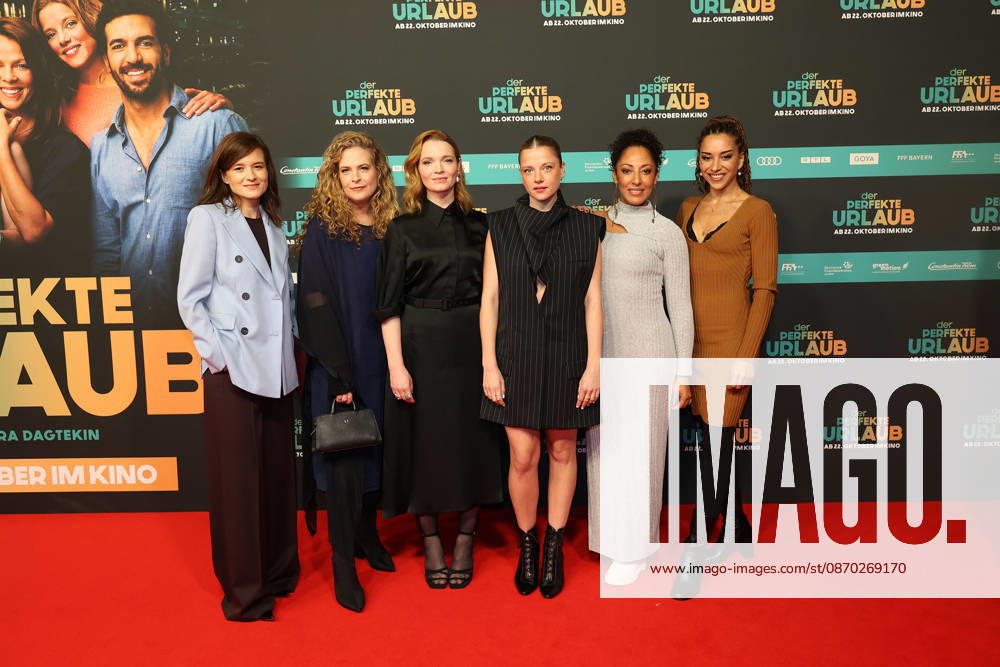 Lena Schoemann, Diana Amft, Karoline Herfurth, Jella Haase, Jessica Wahls und Nadja Benaissa bei der Der Perfekte Urlaub Film Premiere am 21.10.2026 in Koeln Lena Schoemann, Diana Amft, Karoline Herfurth, Jella Haase, Jessica Wahls and Nadja Benaissa during the premiere of Der perfekte Urlaub at Cinedom on October 21, 2026 in Cologne, Germany Der Perfekte Urlaub Filmpremiere in Koeln