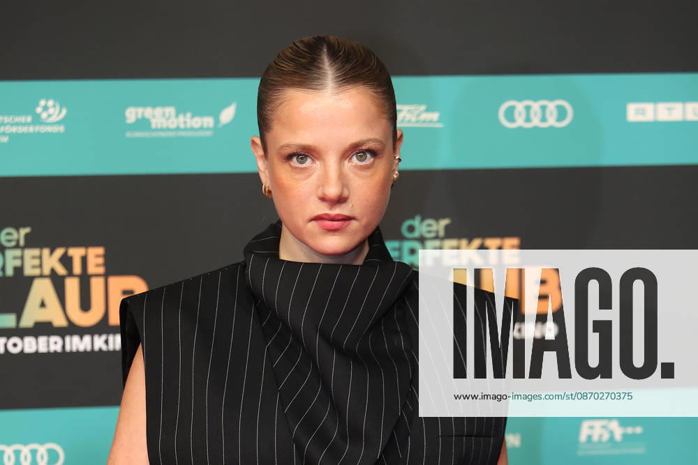 Jella Haase during the premiere of Der perfekte Urlaub at Cinedom on October 21, 2026 in Cologne, Germany The premiere of Der perfekte Urlaub in Cologne, Germany