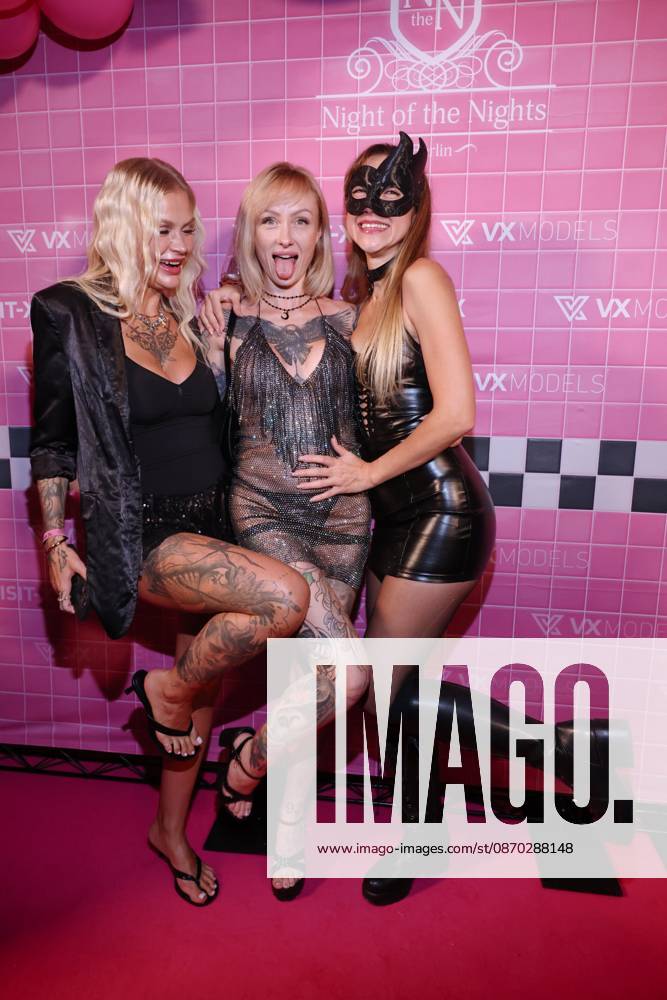 VISIT-X Venus 2026 Opening-Party Henriette Raja, Amalia roxx, Jane Masquerade VISIT-X Messe-Opening-Party zur Venus 2026, AMANO Grand Central Hotel, Berlin, Datum: 21.10.2026