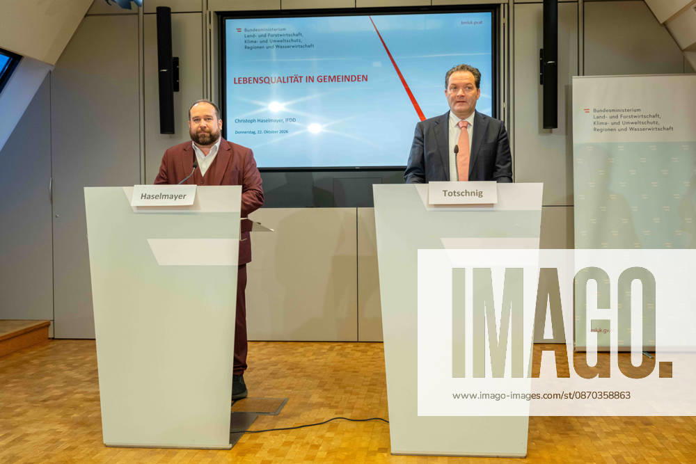 2026-10-22-Präsentation im BMLUK Geschäftsführer Haselmayer (IFDD) und Bundesminister für Land- und Forstwirtschaft, Klima- und Umweltschutz, Regionen und Wasserwirtschaft Norbert Totschnig (ÖVP) am 22. Oktober 2026 bei der Präsentation einer Studie zu Lebensqualität in Gemeinden und Perspektiven für lebendige Regionen im Bundesministerium für Land- und Forstwirtschaft, Klima- und Umweltschutz, Regionen und Wasserwirtschaft in Wien, Wien, Österreich .