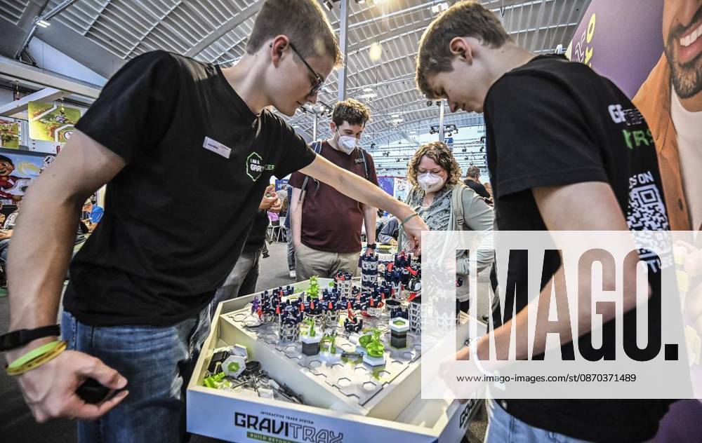 Spielen das interaktive Spiel von Gravitrax am Donnerstag, dem 10 22 2026. Erster Tag der Spielemesse Essen. Die SPIEL Essen findet vom 22. bis 25. Oktober 2026 auf dem Gelände der Messe Essen statt Deutschland NRW Essen