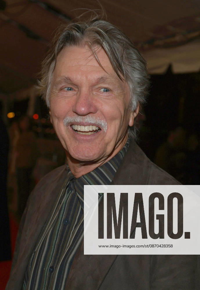 Toronto, Ontario, Canada - Tom Skerritt. Bonneville Premiere during the 2006 Toronto International Film Festival held at Roy Thomson Hall. Toronto USA - ZUMAa123 20050219_zaa_a123_002