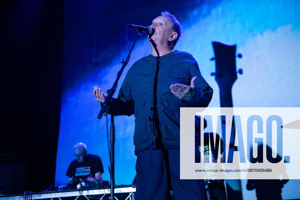 Cabaret Voltaire Perform at The Roundhouse, London, UK (L-R) - Chris Watson and lead singer Stephen Mallinder of English band Cabaret Voltaire performs at The Roundhouse, London, England, UK on Thursday 22 October 2026 as part of their Final Tour., Credit:Justin Ng Avalon UK, England, London, The Roundhouse