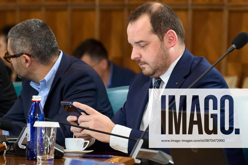 Romanian Government, Cabinet Meeting Bucharest, Romania. 23rd Oct, 2026: Alexandru Rogobete, Health Minister, attends the government meeting at Victoria Palace, the Romanian Government headquarters. Bucharest Romania
