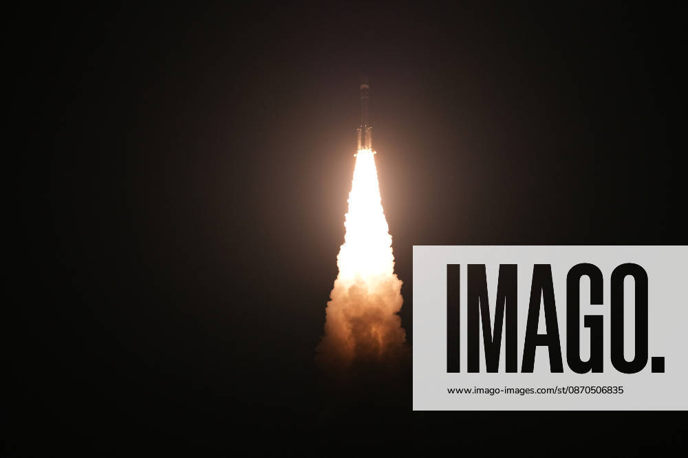 (261023) -- TAIYUAN, Oct. 23, 2026 -- A modified Long March-6 carrier rocket carrying the Yaogan-50 03 satellite blasts off from the Taiyuan Satellite Launch Center in north China s Shanxi Province, Oct. 23, 2026. The Yaogan-50 03 satellite was launched at 6:15 p.m. (Beijing Time) and entered its planned orbit. The launch mission was a complete success. (Photo by Xinhua) (EyesOnSci) CHINA-SHANXI-TAIYUAN-SATELLITE-LAUNCH (CN) DongxMeng