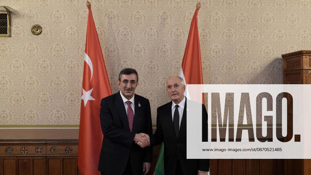 Turkish Vice President Yilmaz received by Hungarian President Baka BUDAPEST, HUNGARY - OCTOBER 23: Turkish Vice President Cevdet Yilmaz (L) is received by Hungarian President Andras (R) Baka in Budapest, Hungary, on October 23, 2026. Yasin Baturhan Ergin Anadolu Budapest Hungary. Editorial use only. Please get in touch for any other usage.