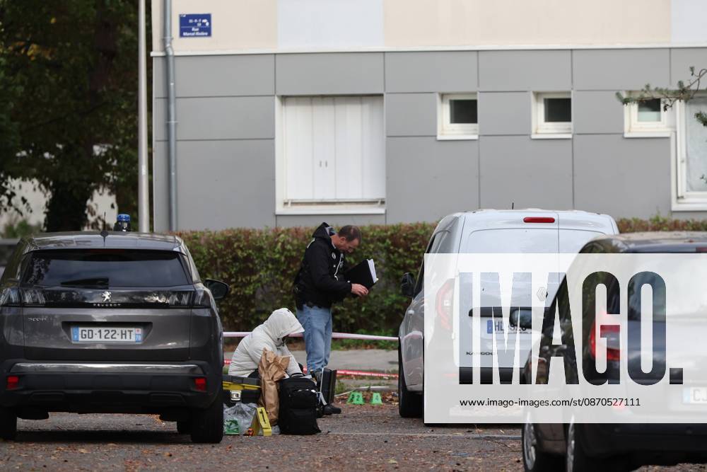 SHOOTER IN TRAPPES PHOTO: PHOTOPQR, LE PARISIEN, Arnaud Journois, La Verrière, October 23, 2026 La Verrière, Yvelines, October 23, 2026 Shooting in Trappes here in La Verrière, where a 12-year-old child was wounded. Photo: Le Parisien, Arnaud Journois An armed man opened fire several times on Friday, October 23, in the towns of Trappes and La Verrière, in the Yvelines department, leaving one person dead and four seriously injured. A suspect was arrested after a shooting in a Paris suburb that left one person dead—an incident the minister called a terrorist crime. A gunman firing from a vehicle in a Paris suburb on Friday killed one person and wounded several others, including a 12-year-old girl, in what French authorities suspect may hav