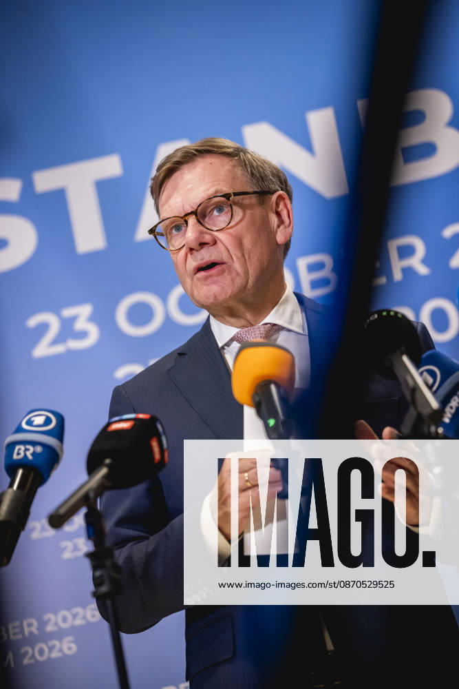 Johann Wadephul, Bundesaussenminister, spricht zu den Medien am Rande des Aussenministertreffens in Istanbul, 23.10.2026. Fotografiert im Auftrag des Auswaertigen Amtes Istanbul Tuerkei
