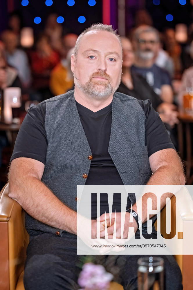 MDR - Riverboat. Holzbildhauer Markus Völlmer ( Thüringer Bergteufel ) anläßlich der Aufzeichnung der MDR - Talkshow Riverboat am 23.10.2026 in der Mediacity Leipzig. 20261023SFL0034