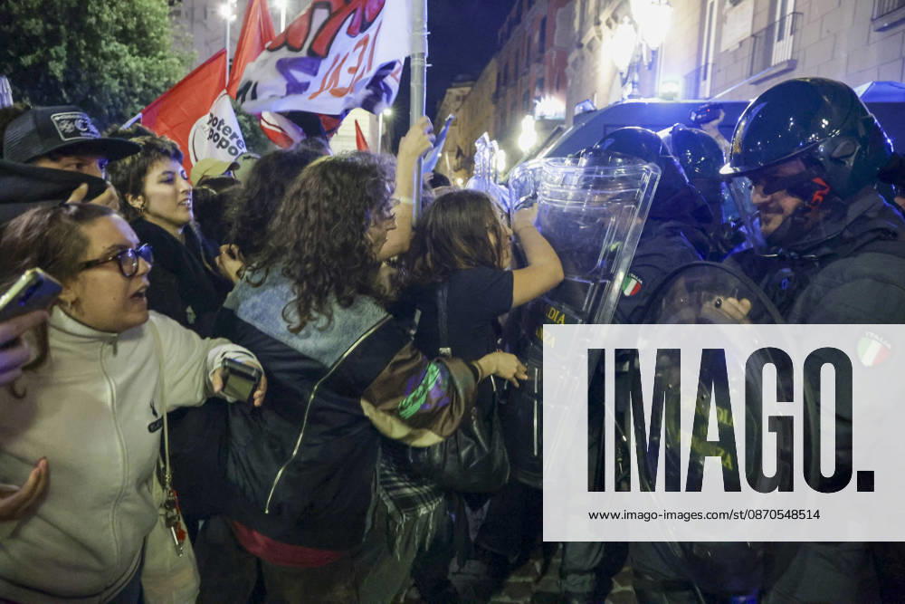 Protesters Clash with Police in Naples Students, trade union members and activists from Potere al Popolo take part in a demonstration against the rising cost of living in Piazza Municipio. Clashes between demonstrators and police break out during the protest. ABP18705