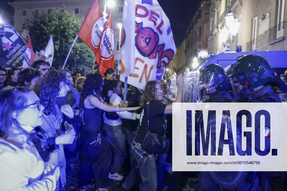Protesters Clash with Police in Naples Students, trade union members and activists from Potere al Popolo take part in a demonstration against the rising cost of living in Piazza Municipio. Clashes between demonstrators and police break out during the protest. ABP18687