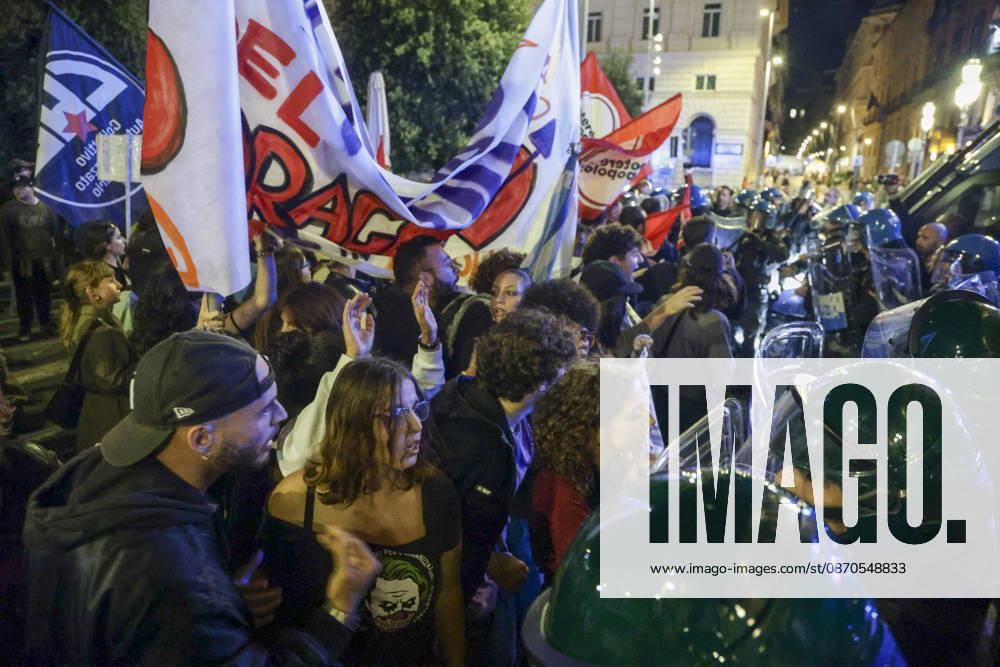 Protesters Clash with Police in Naples Students, trade union members and activists from Potere al Popolo take part in a demonstration against the rising cost of living in Piazza Municipio. Clashes between demonstrators and police break out during the protest. ABP18826