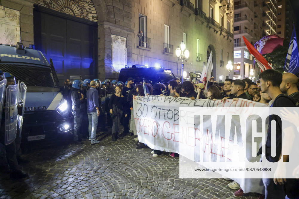 Protesters Clash with Police in Naples Students, trade union members and activists from Potere al Popolo take part in a demonstration against the rising cost of living in Piazza Municipio. Clashes between demonstrators and police break out during the protest. ABP18880