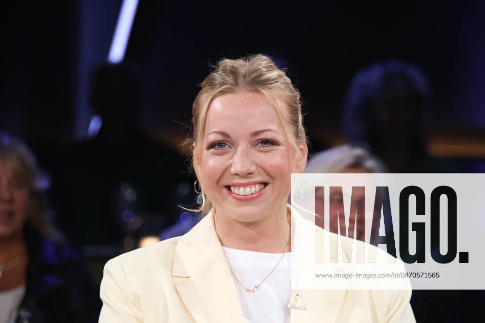 Zora Klipp, Gastronomin und Fernsehköchin, zu Gast in der NDR Talk Show, Fototermin am 23.10.2026 im Fernsehstudio Hamburg-Lokstedt vor der Sendung im 3. Programm des NDR Fernsehen