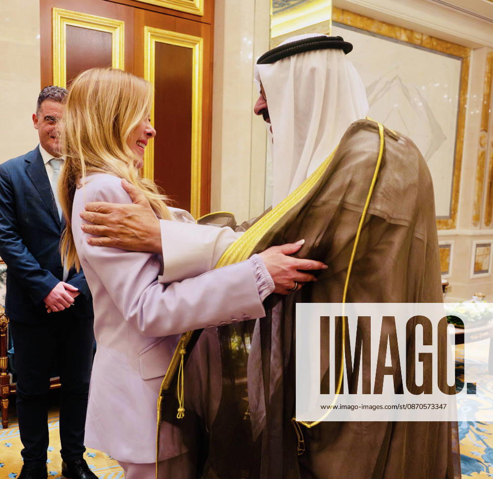 Prime Minister Giorgia Meloni meets with the Emir of Kuwait, Sheikh Misha al Al-Ahmad Al-Jaber Al-Sabah, in Kuwait City. October 23, 2026 Kuwait City Kuwait - ZUMAa289 20261023_zia_a289_519