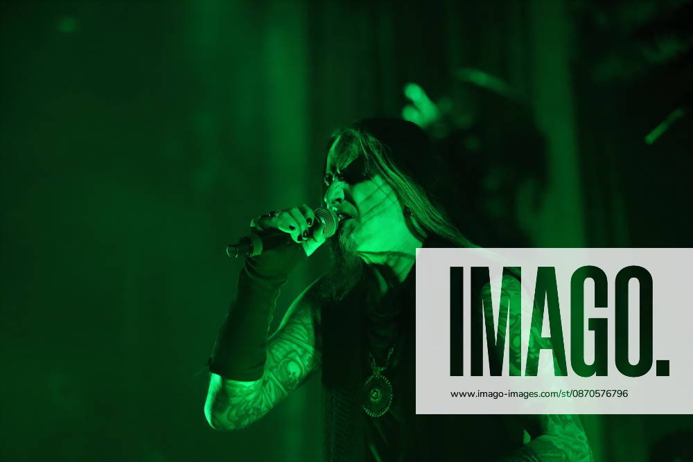 Stian Tomt Shagrath Thoresen von der Band Dimmu Borgir bei einem Konzert in der Columbiahalle in Berlin, 23. Oktober 2026. Behemoth & Dimmu Borgir Konzert Berlin