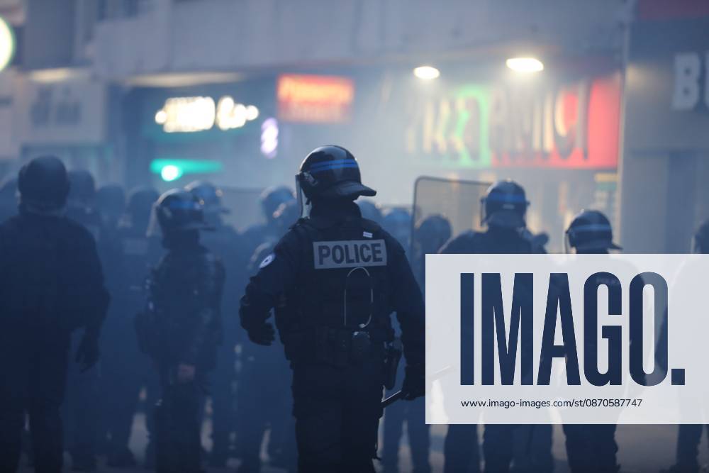 PROTESTS ON OCTOBER 24 PHOTOPQR NICE MATIN BOUTRIA LUC 10 24 2026 Photo by Boutria Luc, Nice Matin, Var Matin: PROTEST IN DOWNTOWN TOULON—TEAR GAS AND POLICE CHARGESVARD DE STRASBOURG, France, Oct. 24, 2026 Another day of protests this Saturday, and amid fears of renewed violence and looting, restrictions on freedom of movement and assembly have multiplied, drawing sharp criticism from civil liberties groups France