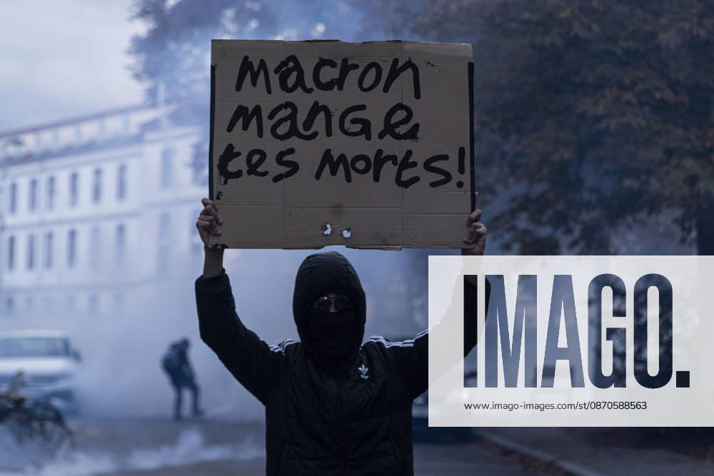 Demonstration and clashes between protesters and police in Strasbourg STRASBOURG, FRANCE - OCTOBER 24: Protesters clash with law enforcement officers during a demonstration in the city centre of Strasbourg, France on October 24, 2026. Police officers intervene to disperse groups of protesters as tear gas is deployed. Clashes, projectile throwing and property damage are reported in several streets. Barricades and burning vehicles reflect the tense situation surrounding the protest. Elyxandro Cegarra Anadolu Strasbourg France. Editorial use only. Please get in touch for any other usage.
