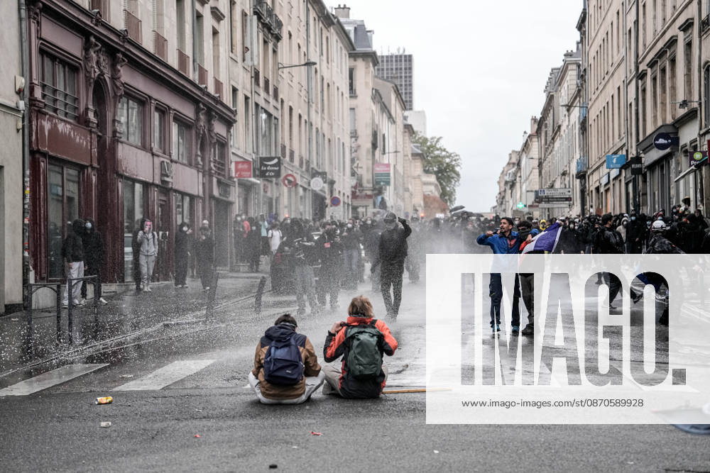 Police intervene in demonstrators amid ongoing protests in Nancy NANCY, FRANCE - OCTOBER 24: Police clash with protesters with water cannons and tear gas during a demonstration amid ongoing social and political tensions in Nancy, France, on October 24, 2026. Muhammed Said Tako Anadolu Nancy France. Editorial use only. Please get in touch for any other usage.