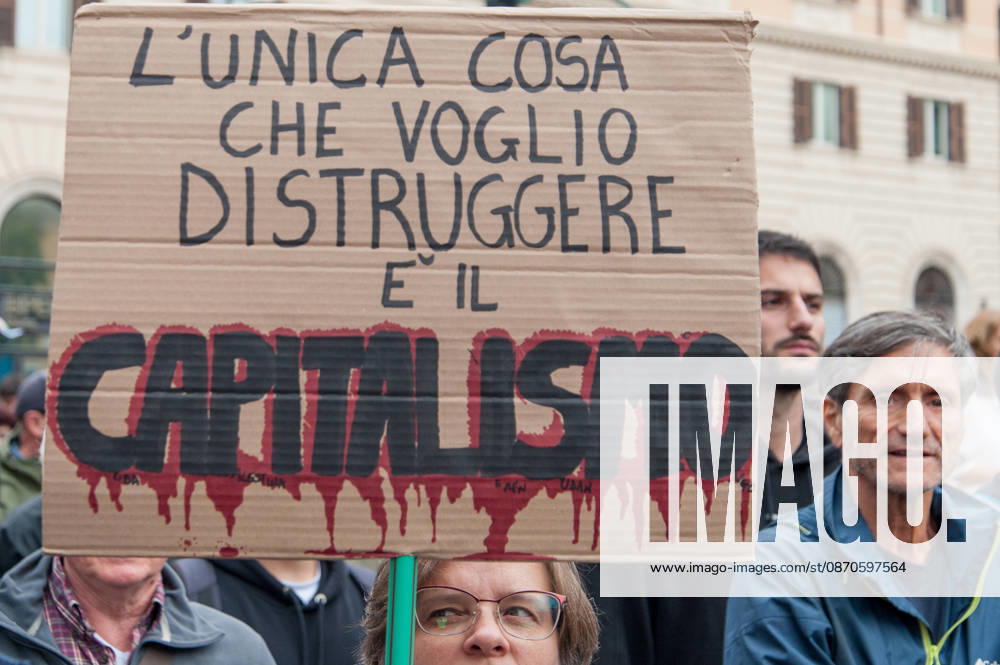 IPA90132228 - October 24, 2026: Demonstration in Rome organized by the October 17 Movement. P.S.: The photo may be used provided that the context in which it was taken is respected and that there is no intent to defame the individuals depicted.