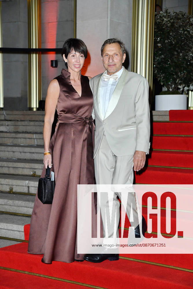 Richy Müller mit Ehefrau Christl Stumhofer beim Leipziger Opernball 2026 in der Oper Leipzig am 24.10.2026