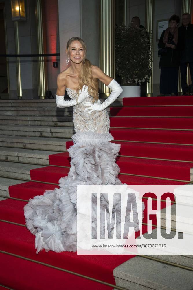 ABB OPERNBALL- Jenny Elvers zu Gast auf dem 31.Leipziger Opernball 2026 im Opernhaus am 24.10.2026 in Leipzig Sachsen Deutschland