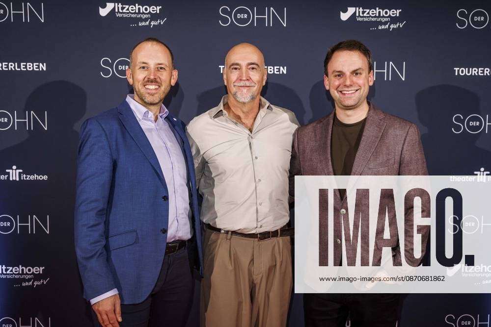MMM DER SOHN- Theaterdirektor des Theaters Itzehoe, Maik Froemmrich Regisseur und Schauspieler Holger Hauer Produzent Philipp Hallenberger auf dem roten Teppich bei der Theater Premiere Der Sohn TOURERLEBEN Theater-Produktion im Theater Itzehoe am 24.10.2026 Schleswig-Holsten Deutschland