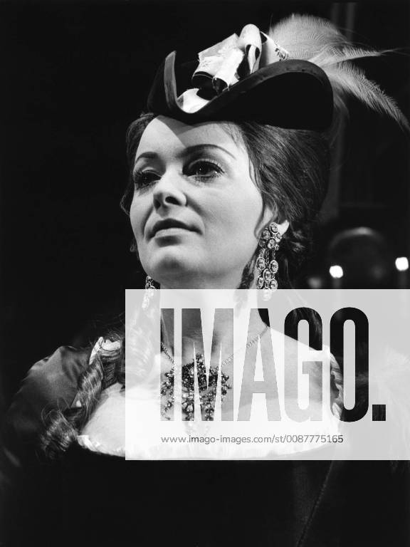 Gwyneth Jones, 85. Geburtstag am 7. November München, Bayerische Staatsoper 1972 Gwyneth Jones