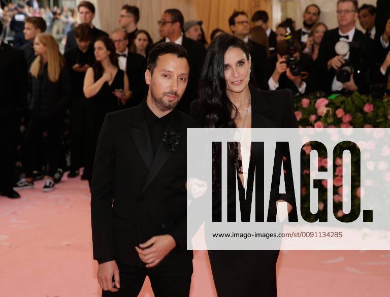 Anthony Vaccarello and Demi Moore arrive on the red carpet at The Metropolitan Museum of Art s Costume Institute Benefit Camp: Notes on Fashion at Metropolitan Museum of Art in New York City on May 6, 2019. NYP20190506307 JOHNxANGELILLO