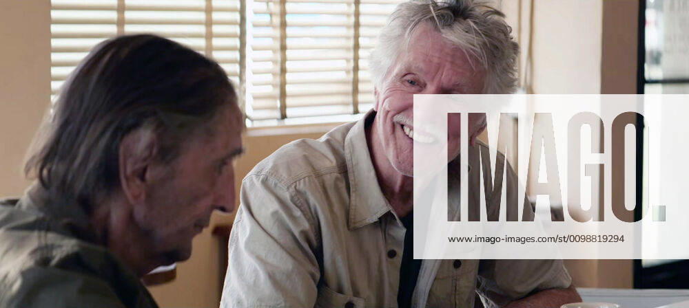 LUCKY, from left: Harry Dean Stanton, Tom Skerritt, 2017. Magnolia Pictures courtesy Everett Collection !ACHTUNG AUFNAHMEDATUM GESCHÄTZT! PUBLICATIONXNOTxINxCANxCHNxFRAxITAxJPNxNORxPOLxRUSxESPxUKxUSA