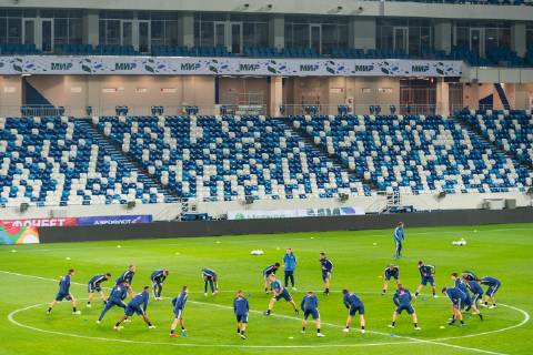 181010 Players of Sweden during a training session on October 10, 2018 in Kaliningrad. Photo: Petter Arvidson BILDBYRN kod PA 92126 Copyright: PETTERxARVIDSON BB181010PA077